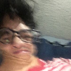 Meet your Posher, Johnathan